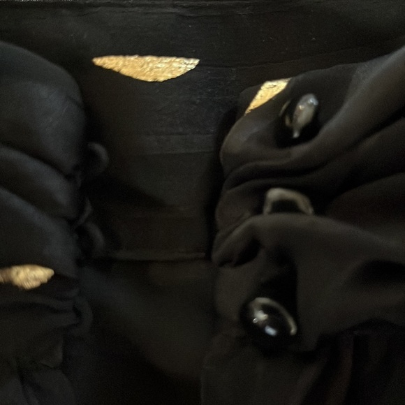 Zac & Rachel blouse. Size Large. Black and gold. - Picture 6 of 9